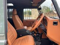 LAND ROVER DEFENDER 90